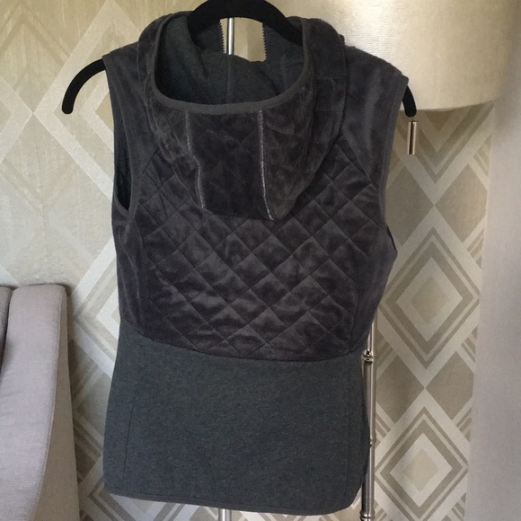 The North Face Vest - Picture 6 of 8